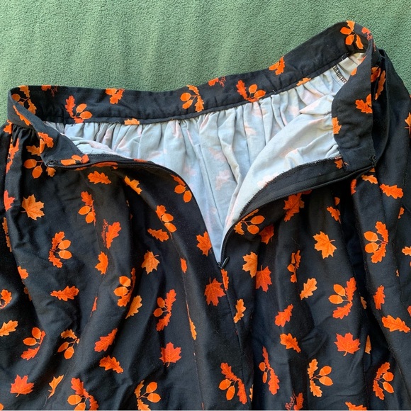 Handmade Black Fall Leaves Gathered Skirt - Picture 5 of 5